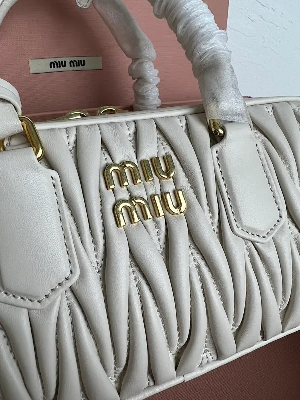 All Categories Official Website "Brand Women's Bags" Women's Bags 💙 miumiu 2026 Official Website MIUMIU Crossbody Bag