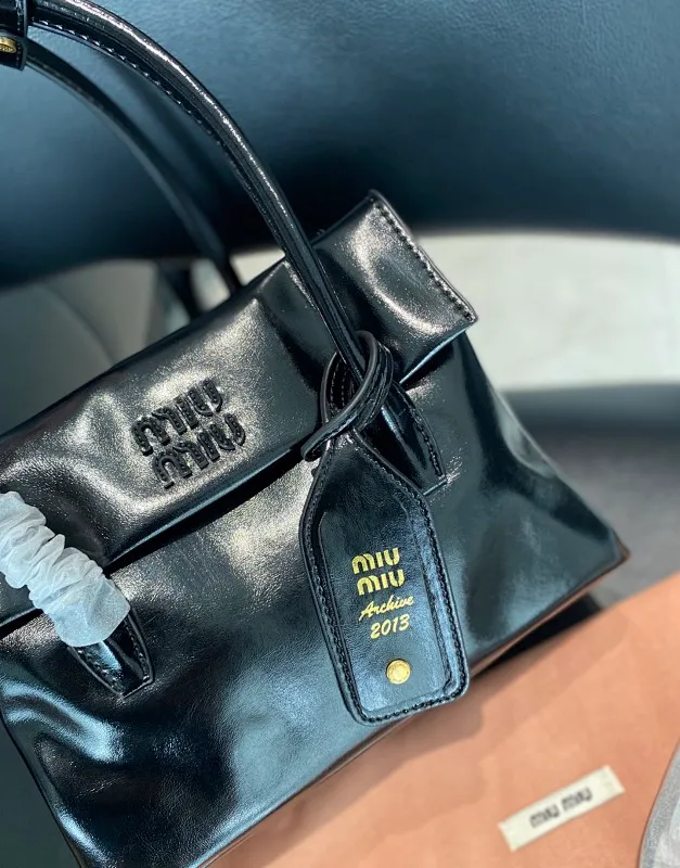 All Categories Official Website "Brand Women's Bags" Women's Bags 💙 miumiu 2026 Official Website MIUMIU Handbags