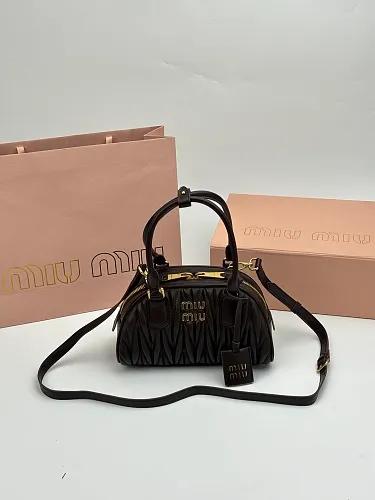 All Categories Official Website "Brand Women's Bags" Women's Bags 💙 miumiu 2026 Official Website MIUMIU Crossbody Bag