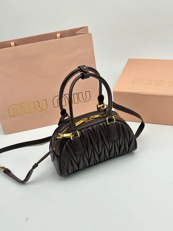 All Categories Official Website "Brand Women's Bags" Women's Bags 💙 miumiu 2026 Official Website MIUMIU Crossbody Bag