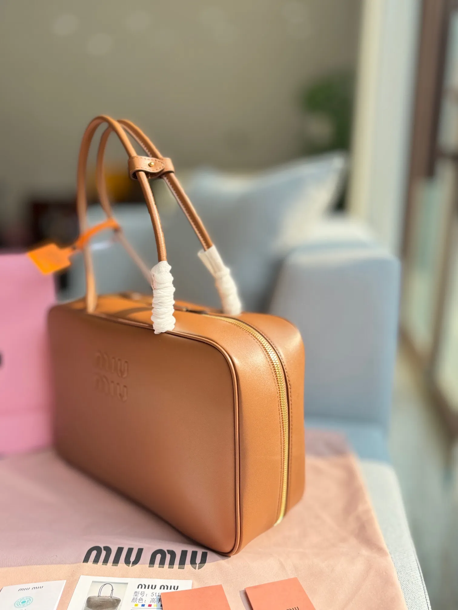 All categories Official website "Brand Women's Bags" Women's Bags 💙 miumiu 2024 new MIUMIU handbags