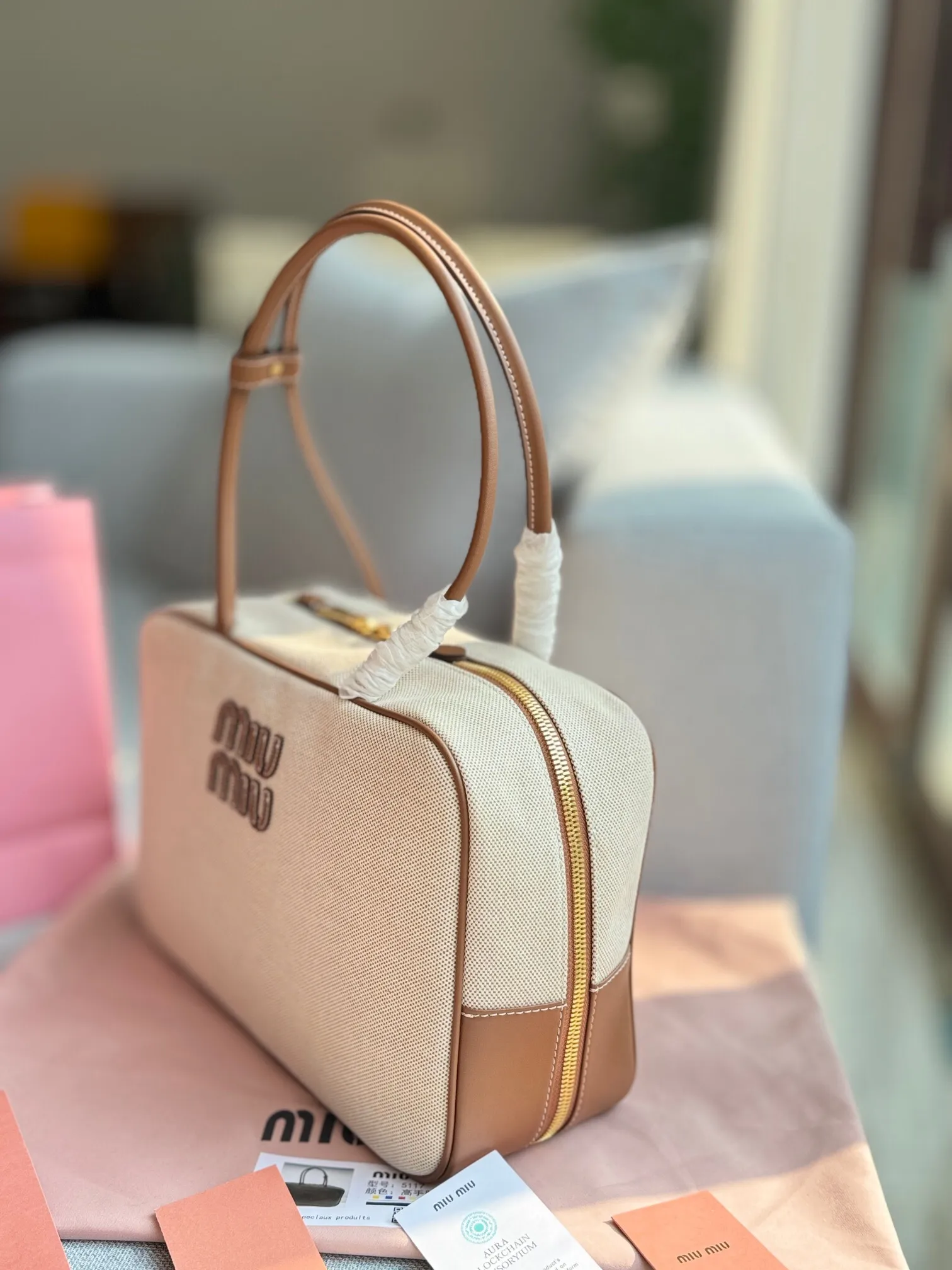 All categories Official website "Brand Women's Bags" Women's Bags 💙 miumiu 2024 new MIUMIU handbags