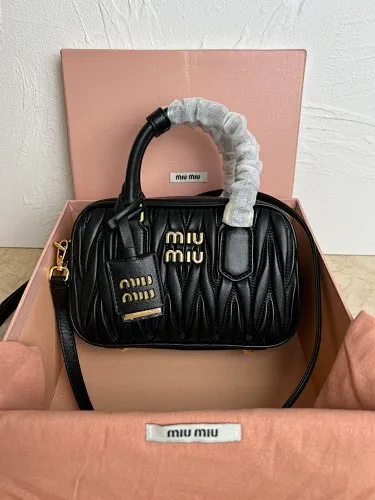 All Categories Official Website "Brand Women's Bags" Women's Bags 💙 miumiu 2026 Official Website MIUMIU Crossbody Bag