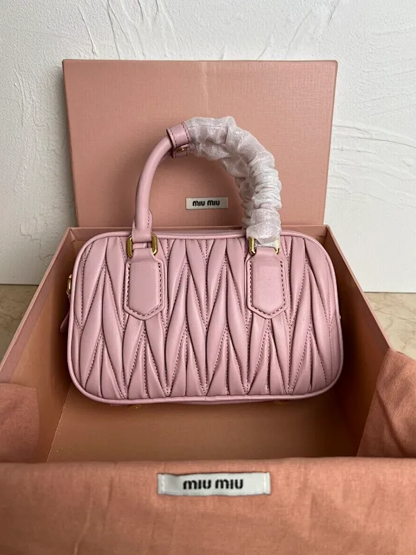 All Categories Official Website "Brand Women's Bags" Women's Bags 💙 miumiu 2026 Official Website MIUMIU Crossbody Bag