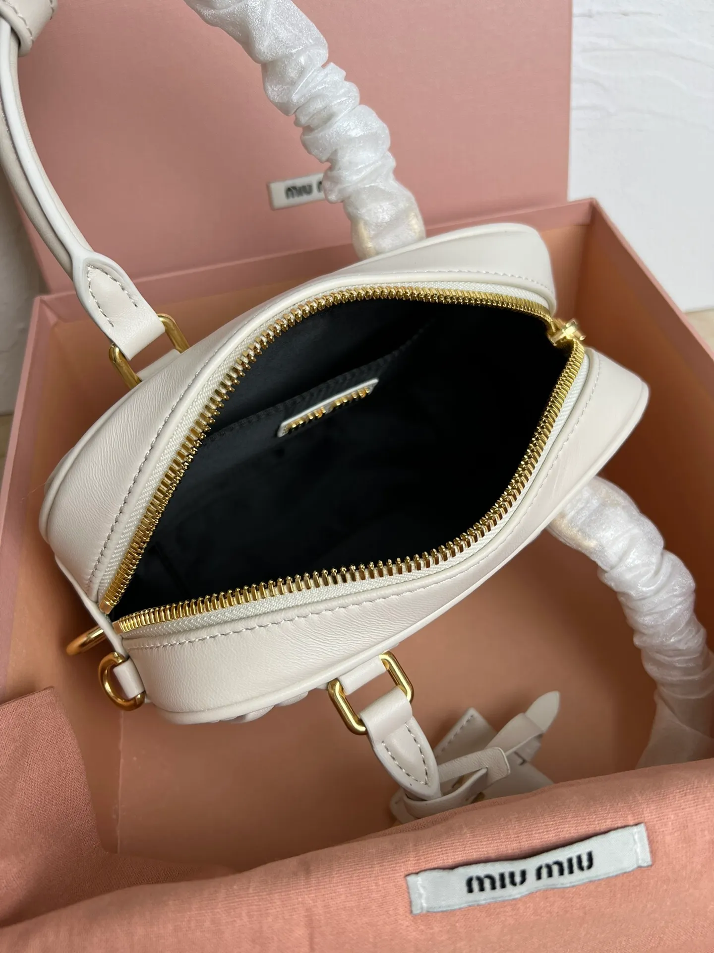 All Categories Official Website "Brand Women's Bags" Women's Bags 💙 miumiu 2026 Official Website MIUMIU Crossbody Bag