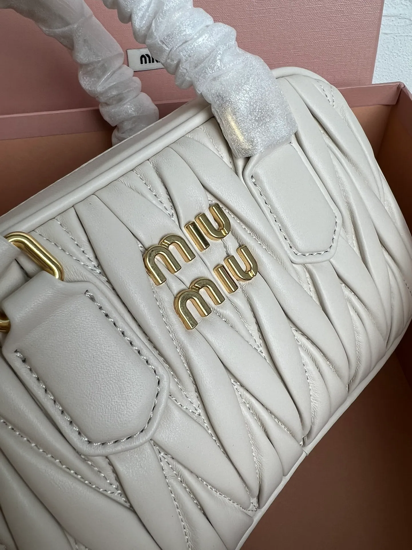 All Categories Official Website "Brand Women's Bags" Women's Bags 💙 miumiu 2026 Official Website MIUMIU Crossbody Bag