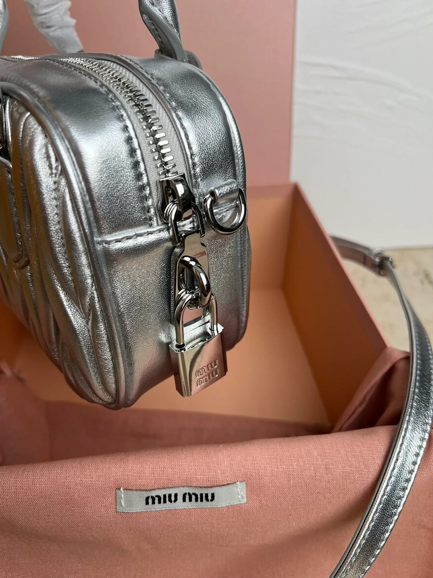 All Categories Official Website "Brand Women's Bags" Women's Bags 💙 miumiu 2026 Official Website MIUMIU Crossbody Bag