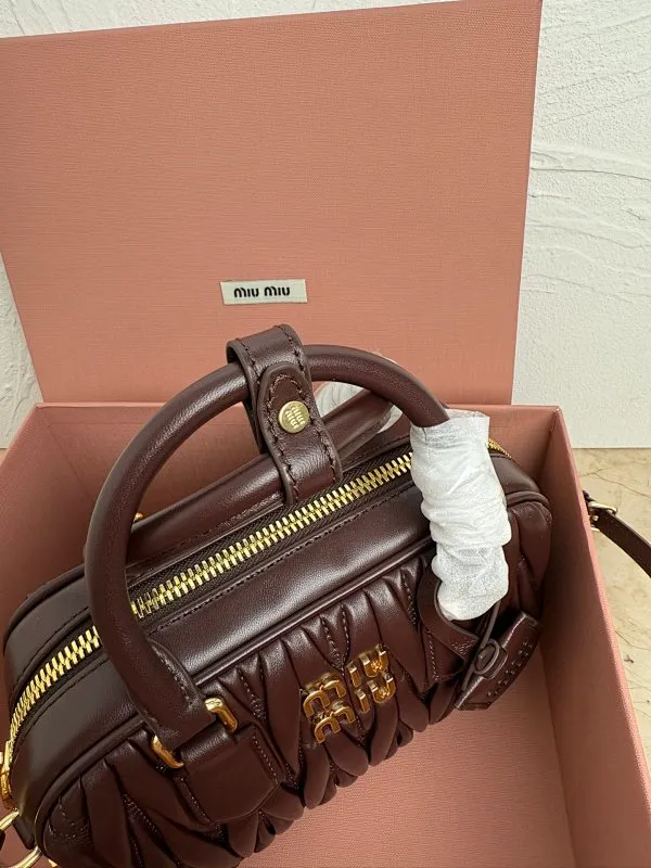 All Categories Official Website "Brand Women's Bags" Women's Bags 💙 miumiu 2026 Official Website MIUMIU Crossbody Bag