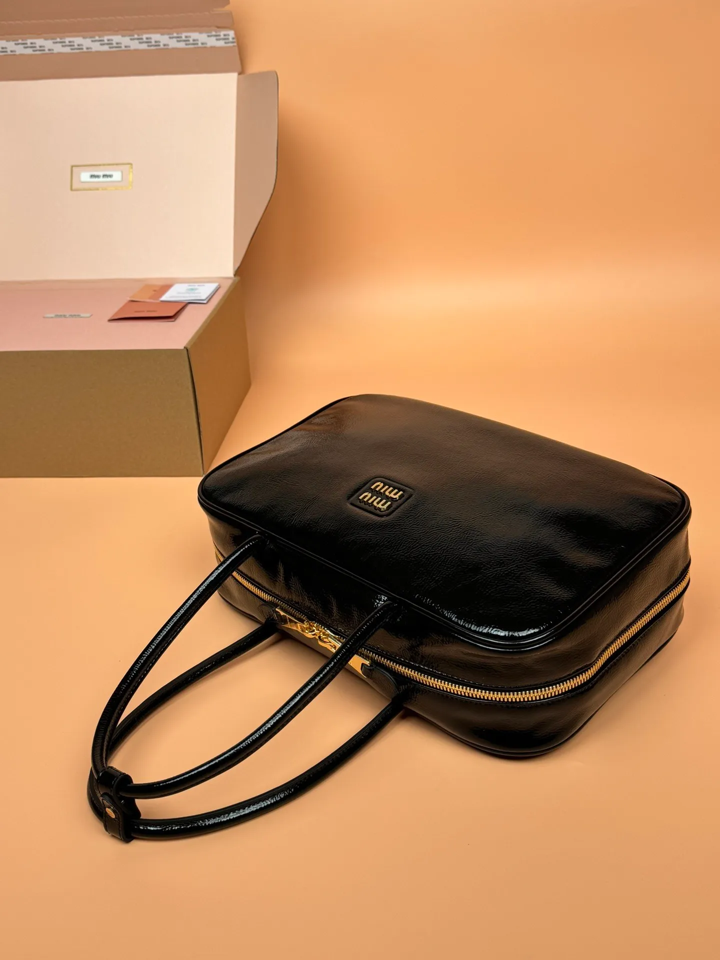 p1800🥇[Special grade hardware original leather] Beau Naplak patent sheep leather handbag/shoulder bag~ Size: W34×H23×D10cm No.: _5BB117 MM combination picture