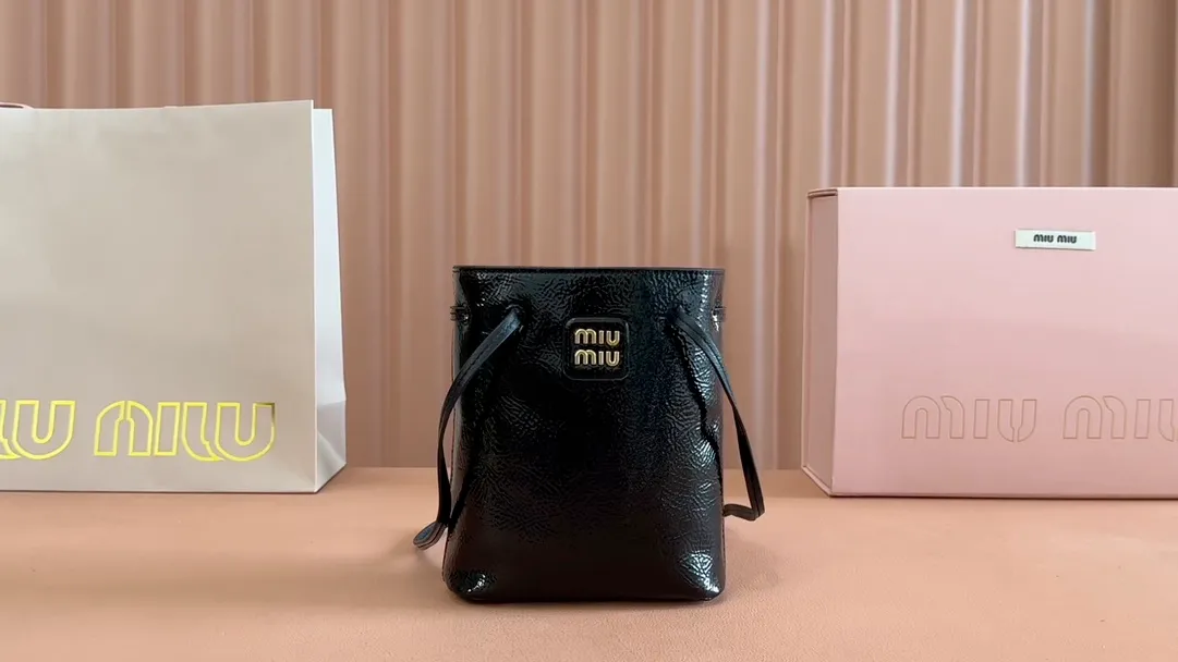 p1100💋💋💋 Equipped with a full set of packaging at the counter [Super Grade Hardware Original Leather] Nappa Sheep Leather Mini Handbag/Shoulder Bag
