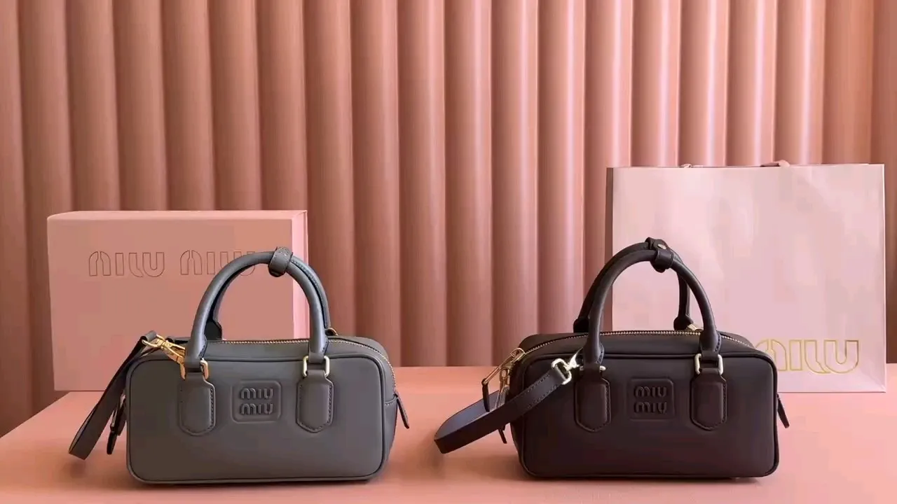 p1640💋💋💋【Full set of packaging at the counter】MIU MIU Miu Miu Caramel Bowling Upper Body Effect! Miu Miu WomenArcadia