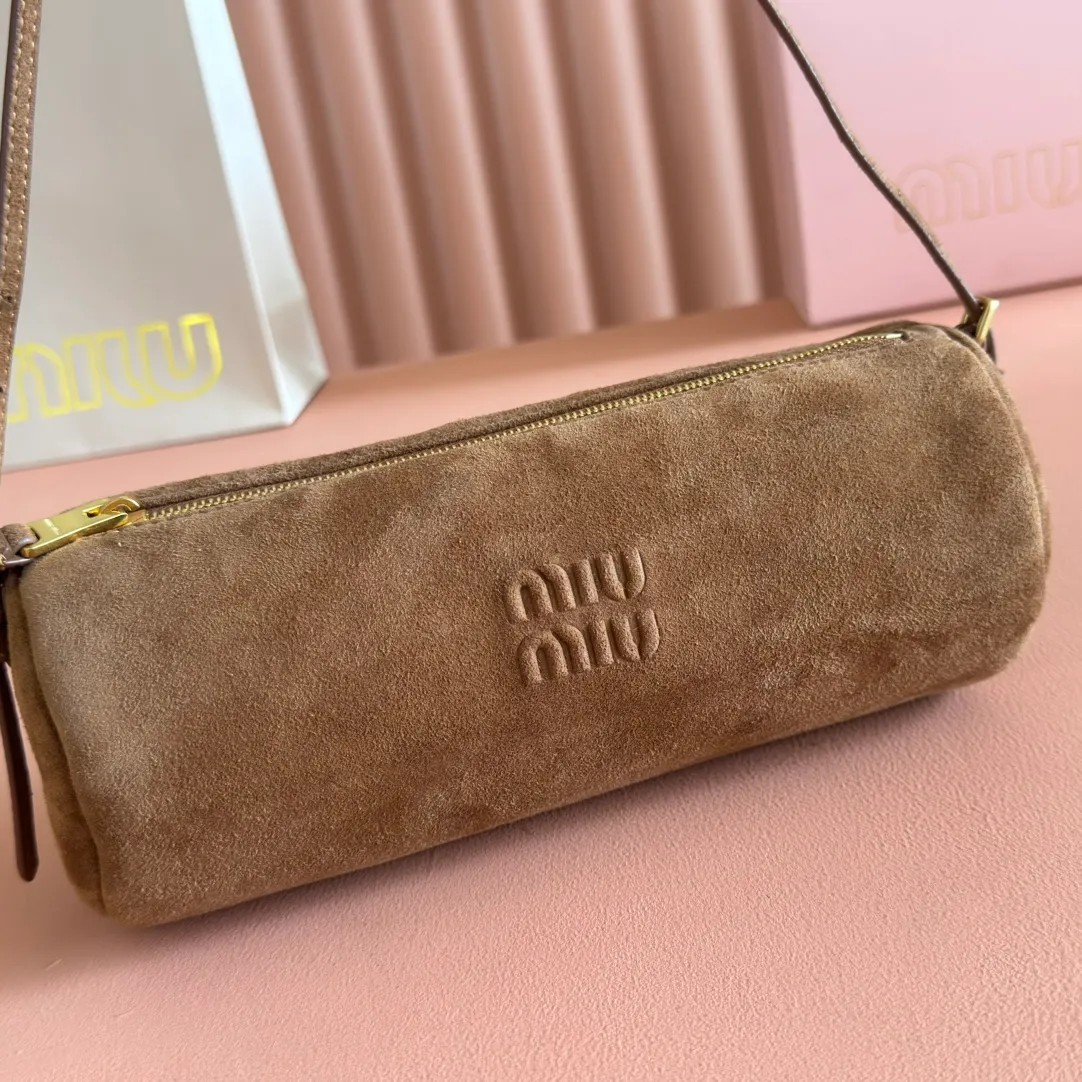 p1040💋💋💋[Special grade hardware original leather] Adventure Nappa frosted leather handbag/shoulder bag brown Size: W22×H9×D9cm No._5BG851