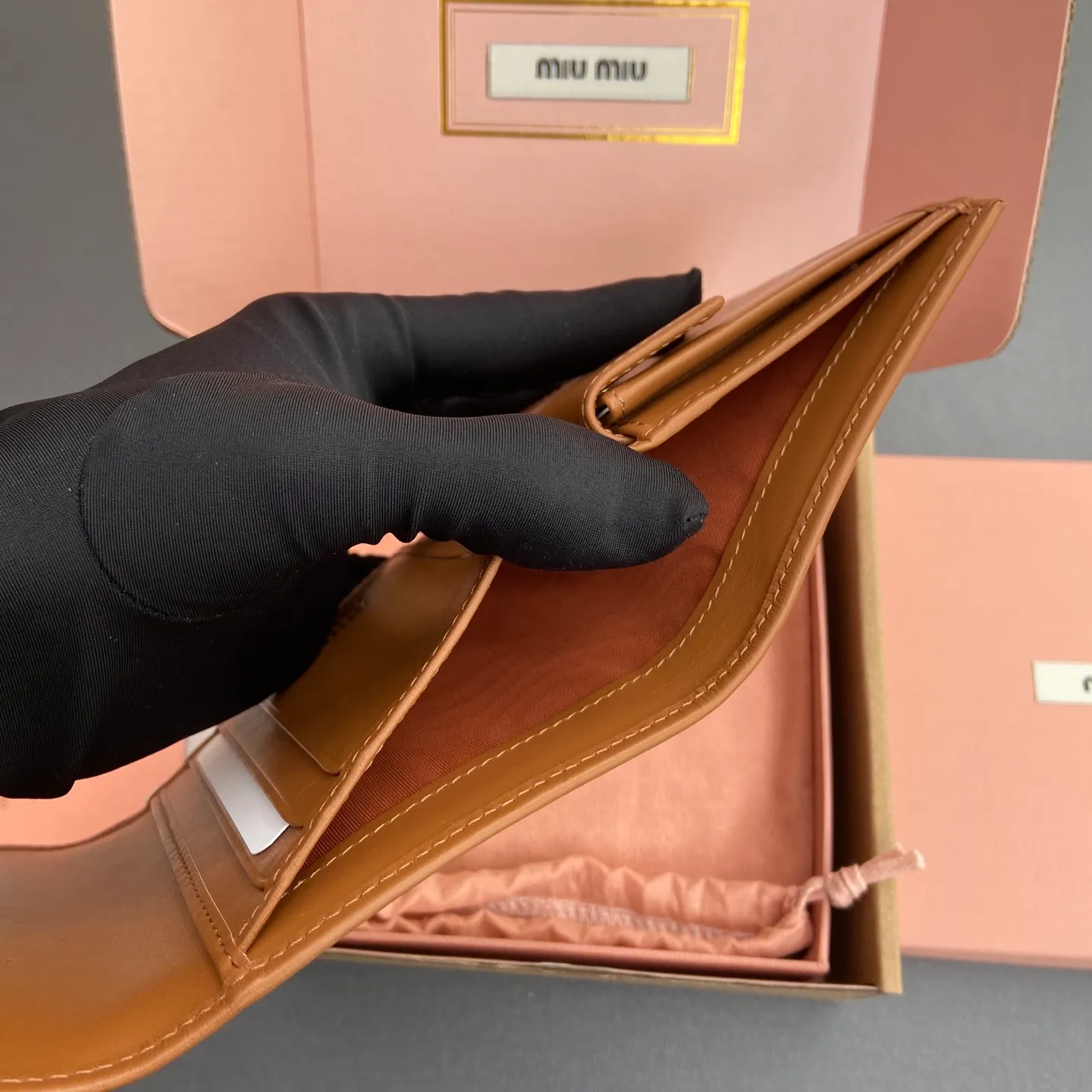 [Special grade hardware original leather] ¥600 ~ Imported cowhide wallet ~ Cognac color - Snap button closure - Metal letter logo - 2 card slots - 1 banknote compartment - 1 coin pocket - Lined Size: w11.5×h10.2×2cm No.: 5MH033_ MM0240