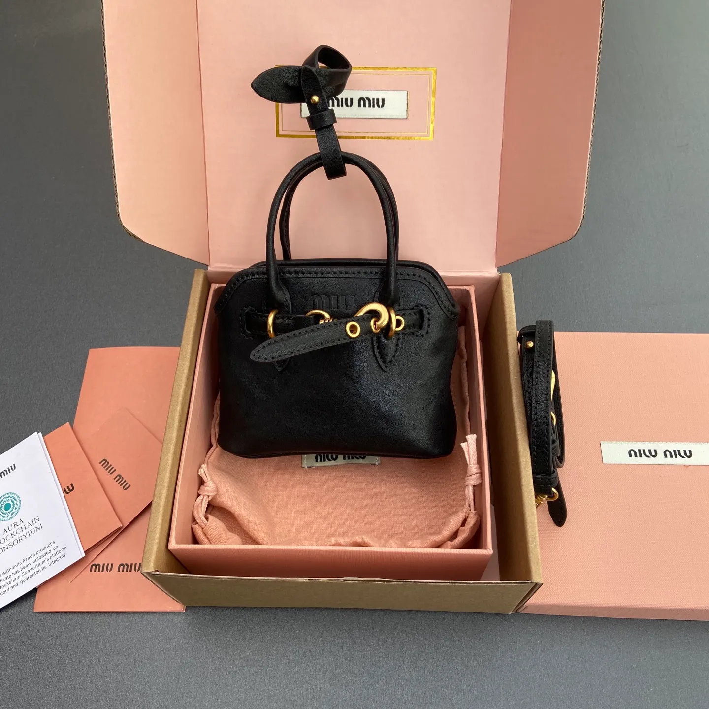 p920 [Special grade hardware original leather]~Adventure Nappa sheep leather pendant/crossbody bag~Vegetable tanned leather heather color Size: w12.5×h10×5cm No. 5BG037 MM combination diagram