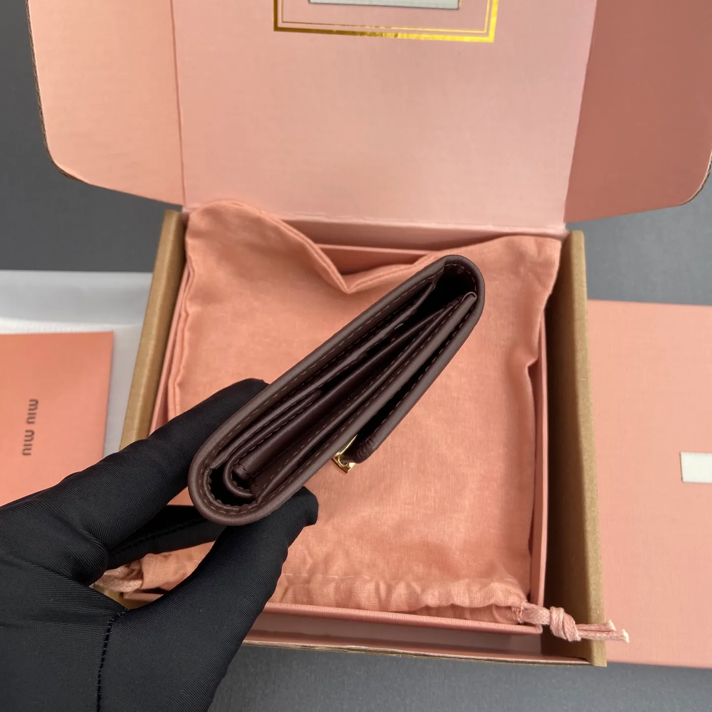 [Special grade hardware original leather] ¥600 ~ Imported cowhide wallet ~ Heather wood color - Snap button closure - Metal letter logo - 2 card slots - 1 banknote compartment - 1 coin pocket - Lined Size: w11.5×h10.2×2cm No.: 5MH033_ MM0240