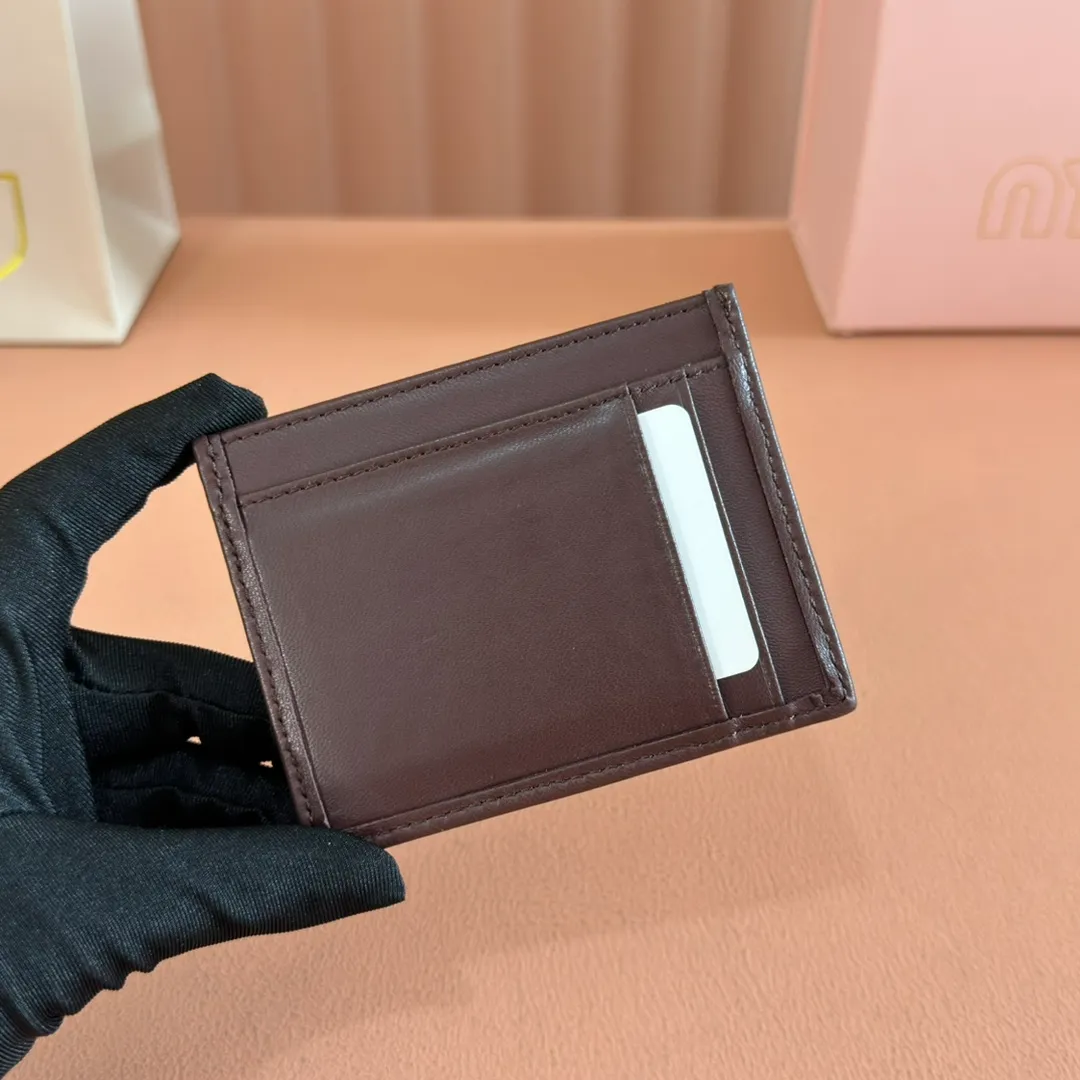 p420. 💋💋💋【Configured with full set of counter packaging】🔥 The latest version of MM cket wallet new card holder, 💗💗 5MV976 Shi Mu Nan The latest series of card holders in the counter, small and exquisite, double-sided card slots, practical and fashionable design 🔥 Made of top imported lambskin 🎉