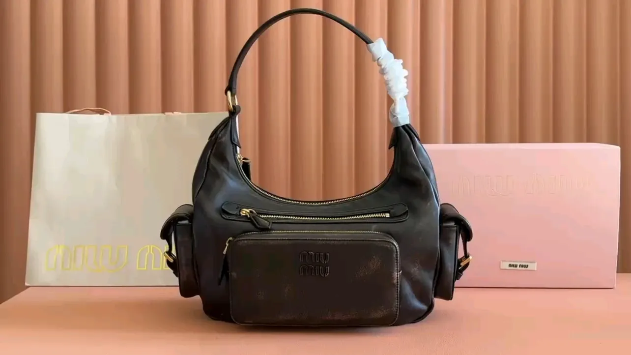 💋💋💋【Complete package with counter】𝗠𝗶𝘂 𝗠𝗶𝘂 𝗣𝗼𝗰𝗸𝗲𝘁Motorcycle bag 5bc189