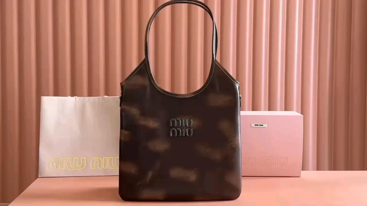 💋💋💋【New Style】Miu Women's IVY Cow Leather Tote Shoulder Bag, Brown/Original Leather Shipped! Horse model: 5BG231, short video