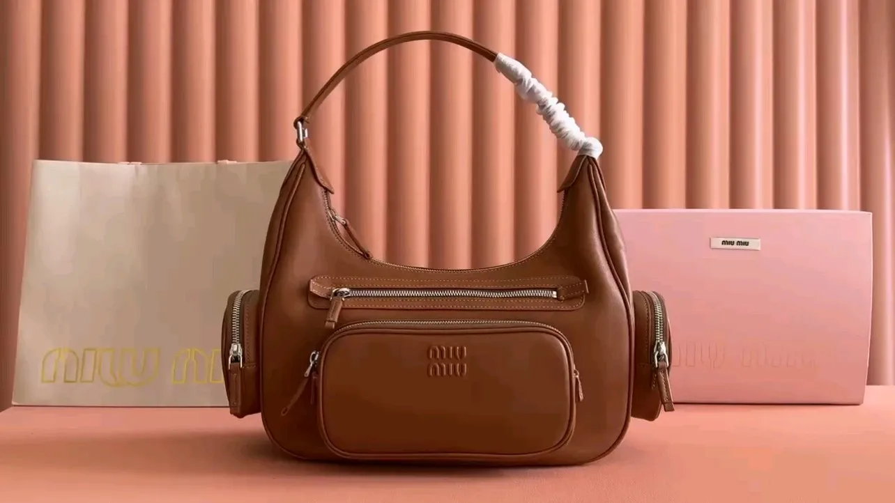 💋💋💋【Complete package with counter】𝗠𝗶𝘂 𝗠𝗶𝘂 𝗣𝗼𝗰𝗸𝗲𝘁Motorcycle bag