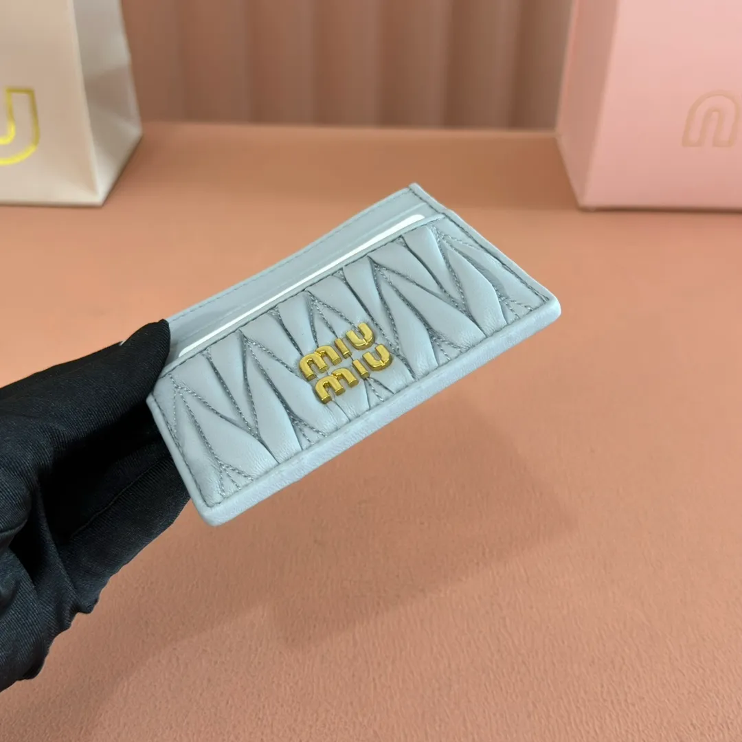 p420. 💋💋💋【Configured with full set of counter packaging】🔥 The latest version of MM cket wallet new card holder, 💗💗 5MV976 gray blue The latest series of card holders in the counter, small and exquisite, double-sided card slots, practical and fashionable design 🔥 Made of top imported lambskin 🎉