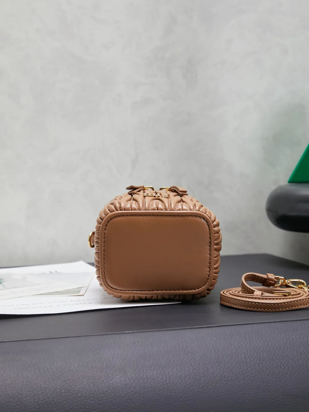 All categories Official website "Brand Women's Bags" Women's Bags 💙 miumiu 2026 new MIUMIU super mini cosmetic bag