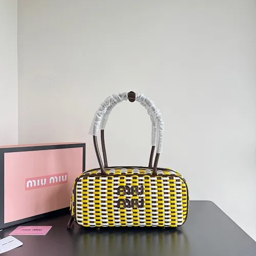 All categories Official website "Brand Women's Bags" Women's Bags 💙 miumiu 2025 new MiuMiu straw bag