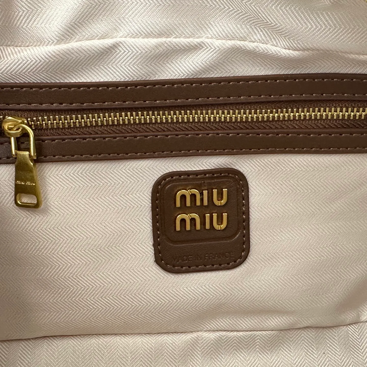 All categories Official website "Brand Women's Bags" Women's Bags 💙 miumiu 2025 new miumiu handbags