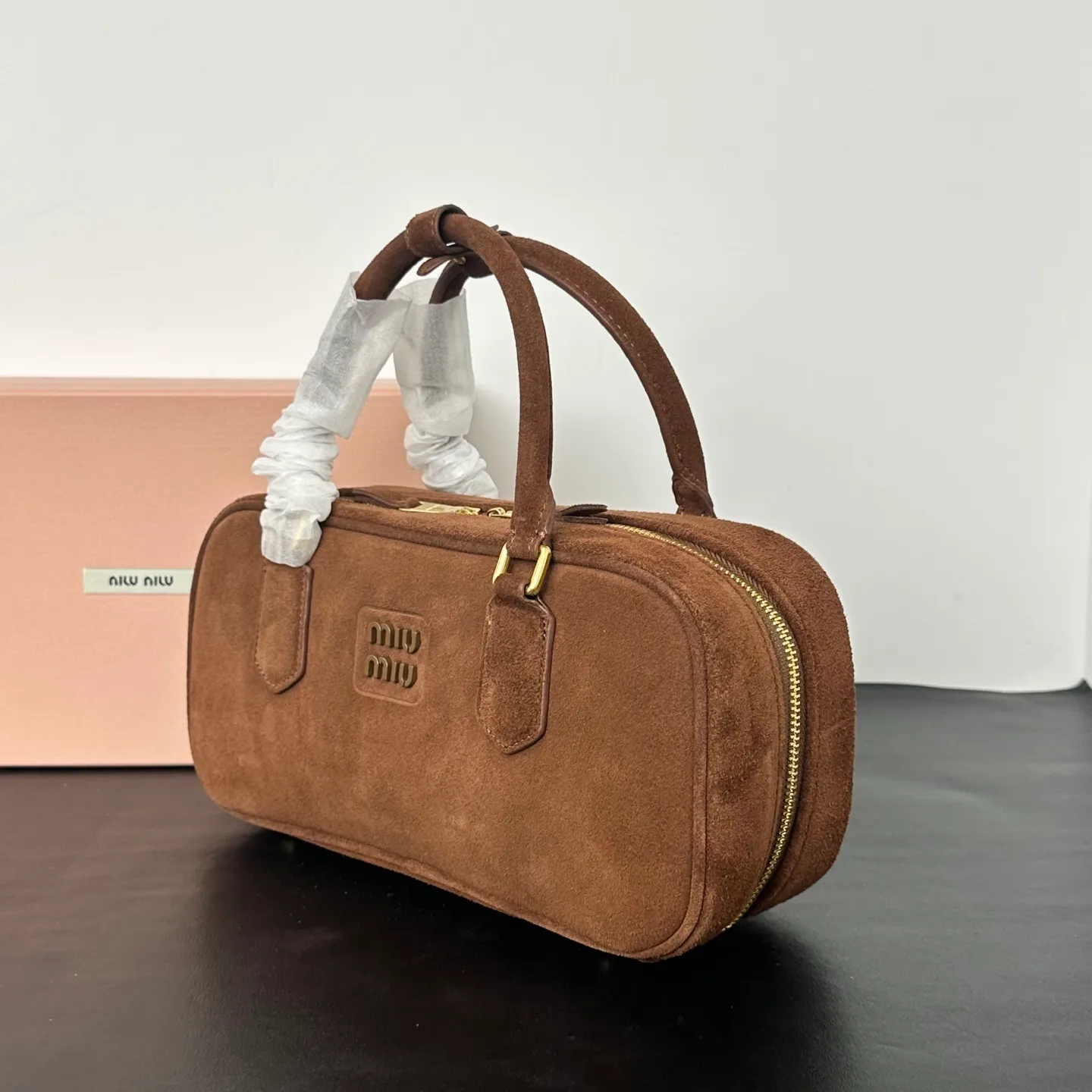 All categories Official website "Brand Women's Bags" Women's Bags 💙 miumiu 2025 new miumiu handbags
