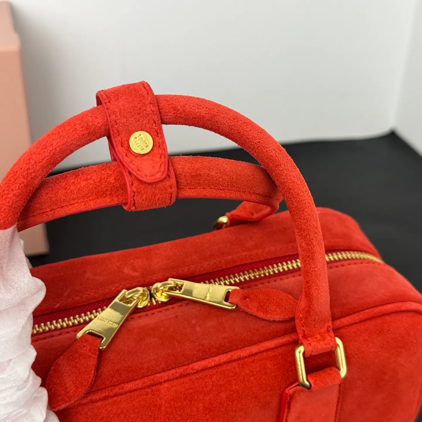 All categories Official website "Brand Women's Bags" Women's Bags 💙 miumiu 2025 new miumiu handbags