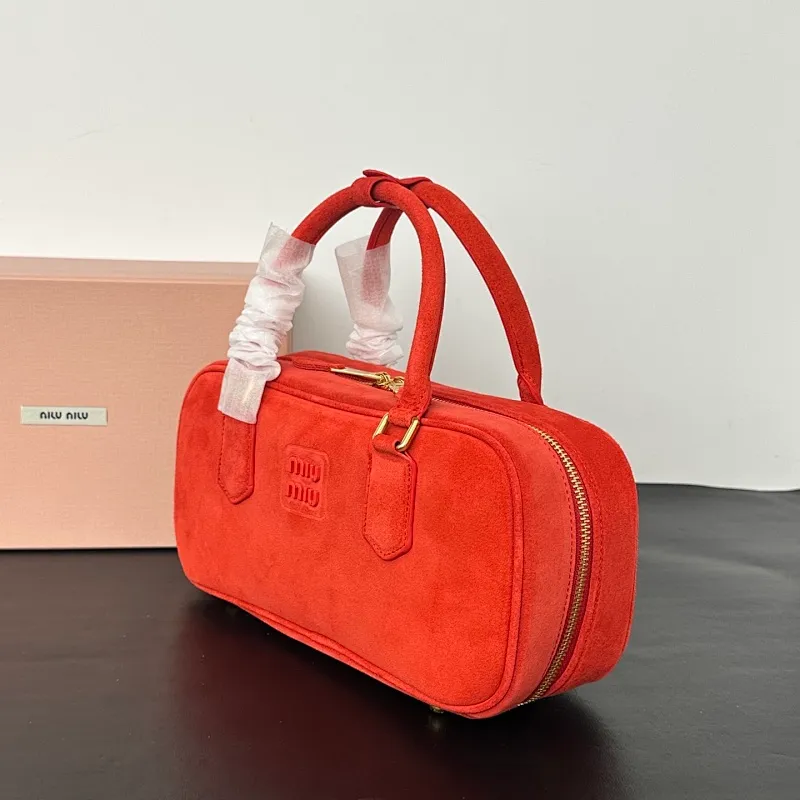 All categories Official website "Brand Women's Bags" Women's Bags 💙 miumiu 2025 new miumiu handbags