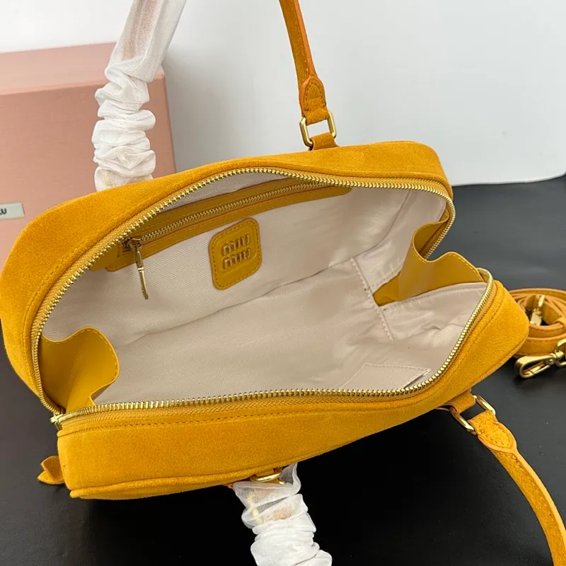 All categories Official website "Brand Women's Bags" Women's Bags 💙 miumiu 2025 new miumiu handbags