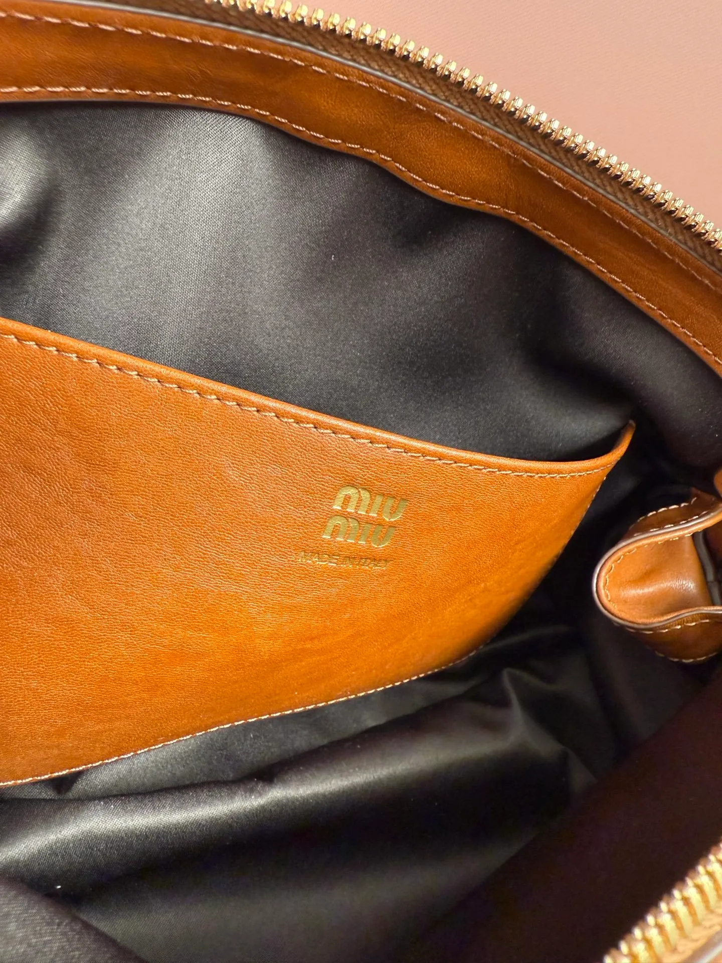 All Categories Official Website "Brand Women's Bags" Women's Bags 💙 miumiu 2026 Official Website MIUMIU Crossbody Bag
