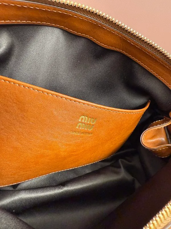 All Categories Official Website "Brand Women's Bags" Women's Bags 💙 miumiu 2026 Official Website MIUMIU Crossbody Bag