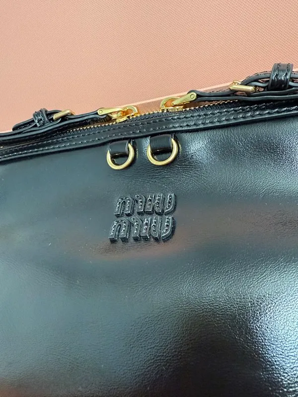 All Categories Official Website "Brand Women's Bags" Women's Bags 💙 miumiu 2026 Official Website MIUMIU Crossbody Bag