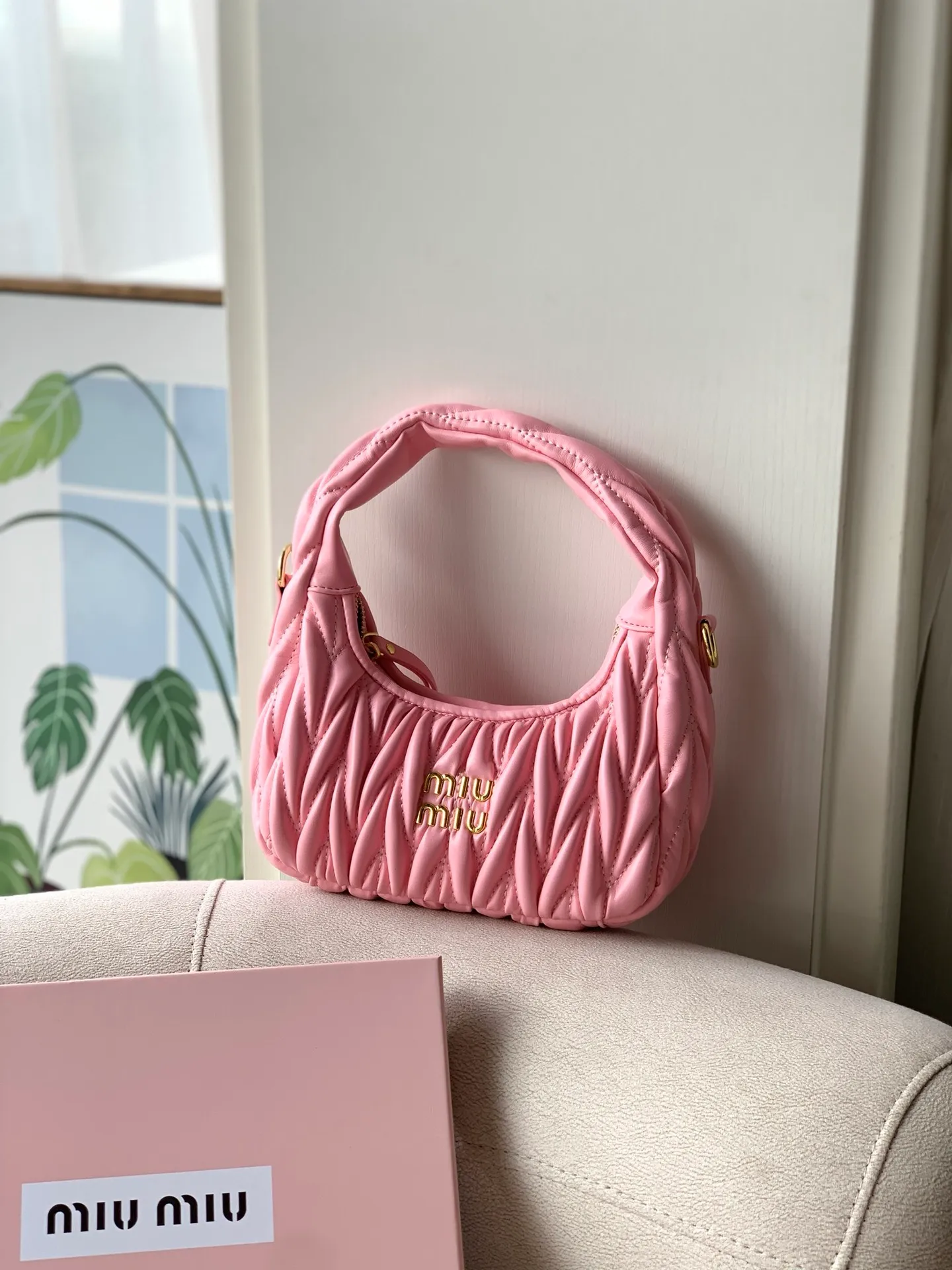 All categories Official website "Brand Women's Bags" Women's Bags 💙 miumiu 2023 new miumiu armpit bags wholesale