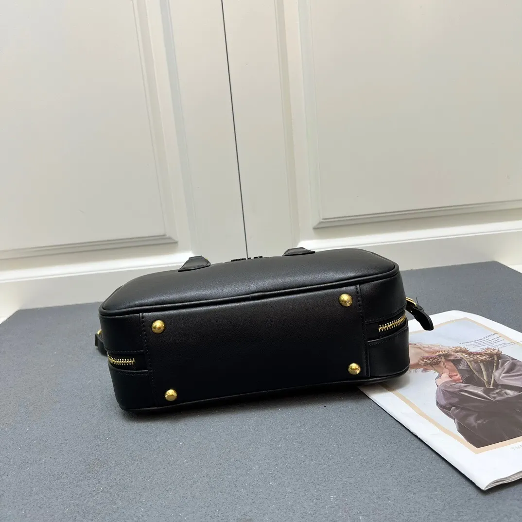 All Categories Official Website "Brand Women's Bags" Women's Bags 💙 miumiu 2025 new MIUMIU bowling bag
