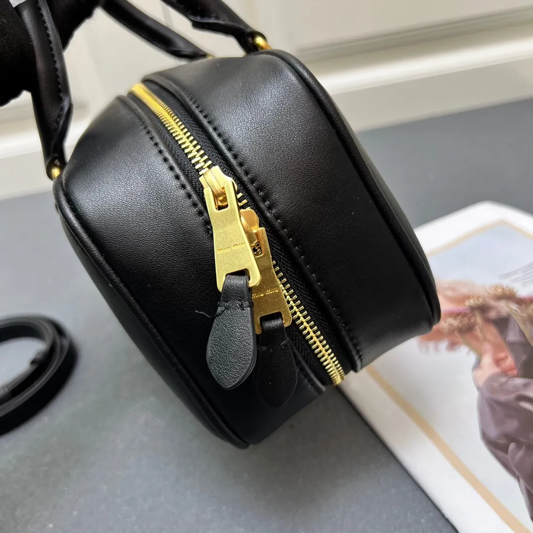 All Categories Official Website "Brand Women's Bags" Women's Bags 💙 miumiu 2025 new MIUMIU bowling bag