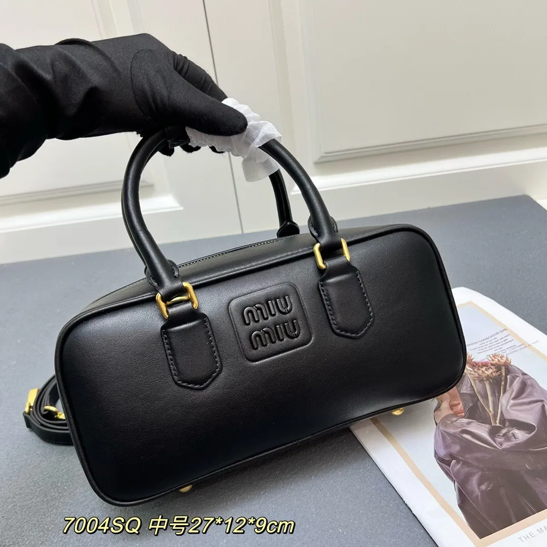 All Categories Official Website "Brand Women's Bags" Women's Bags 💙 miumiu 2025 new MIUMIU bowling bag