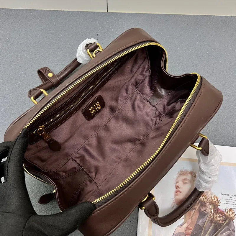 All Categories Official Website "Brand Women's Bags" Women's Bags 💙 miumiu 2025 new MIUMIU bowling bag
