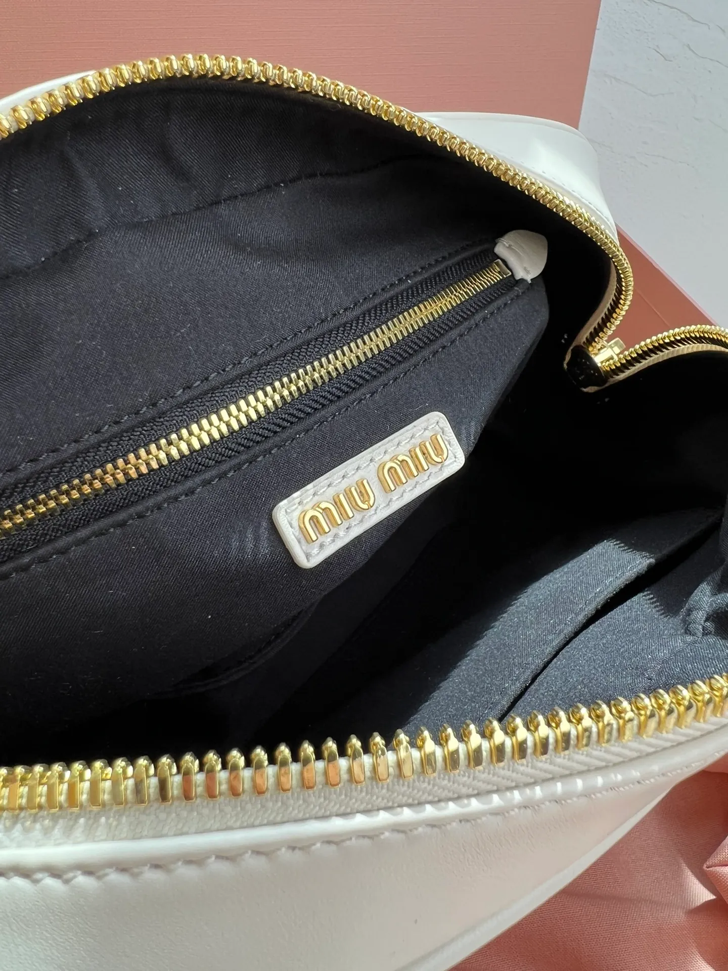 All Categories Official Website "Brand Women's Bags" Women's Bags 💙 miumiu 2026 Official Website MIUMIU Crossbody Bag