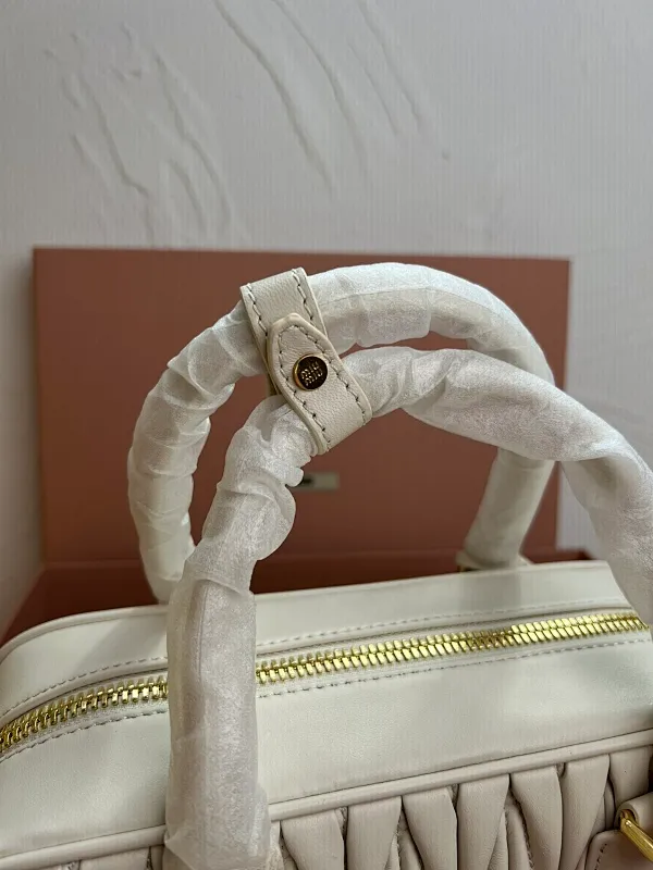 All Categories Official Website "Brand Women's Bags" Women's Bags 💙 miumiu 2026 Official Website MIUMIU Crossbody Bag