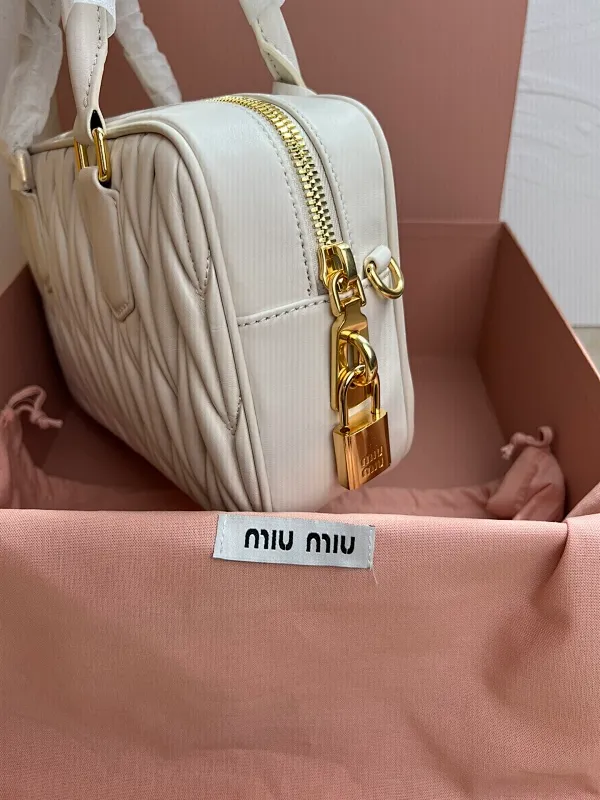 All Categories Official Website "Brand Women's Bags" Women's Bags 💙 miumiu 2026 Official Website MIUMIU Crossbody Bag