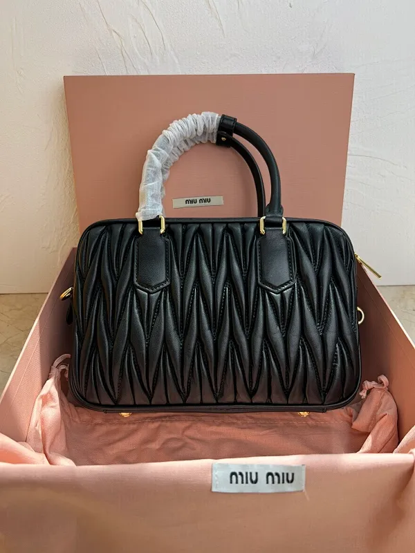 All Categories Official Website "Brand Women's Bags" Women's Bags 💙 miumiu 2026 Official Website MIUMIU Crossbody Bag