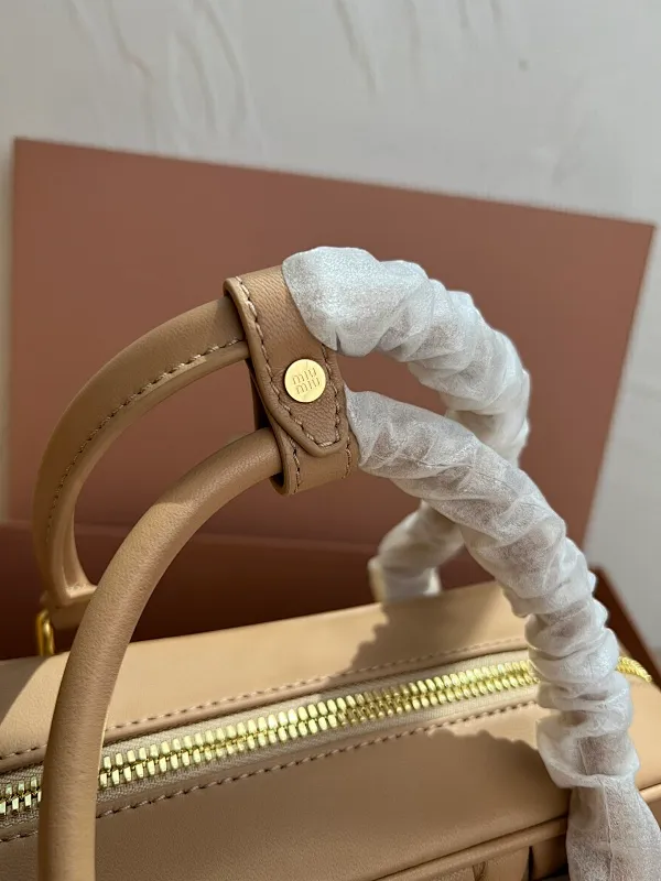 All Categories Official Website "Brand Women's Bags" Women's Bags 💙 miumiu 2026 Official Website MIUMIU Crossbody Bag