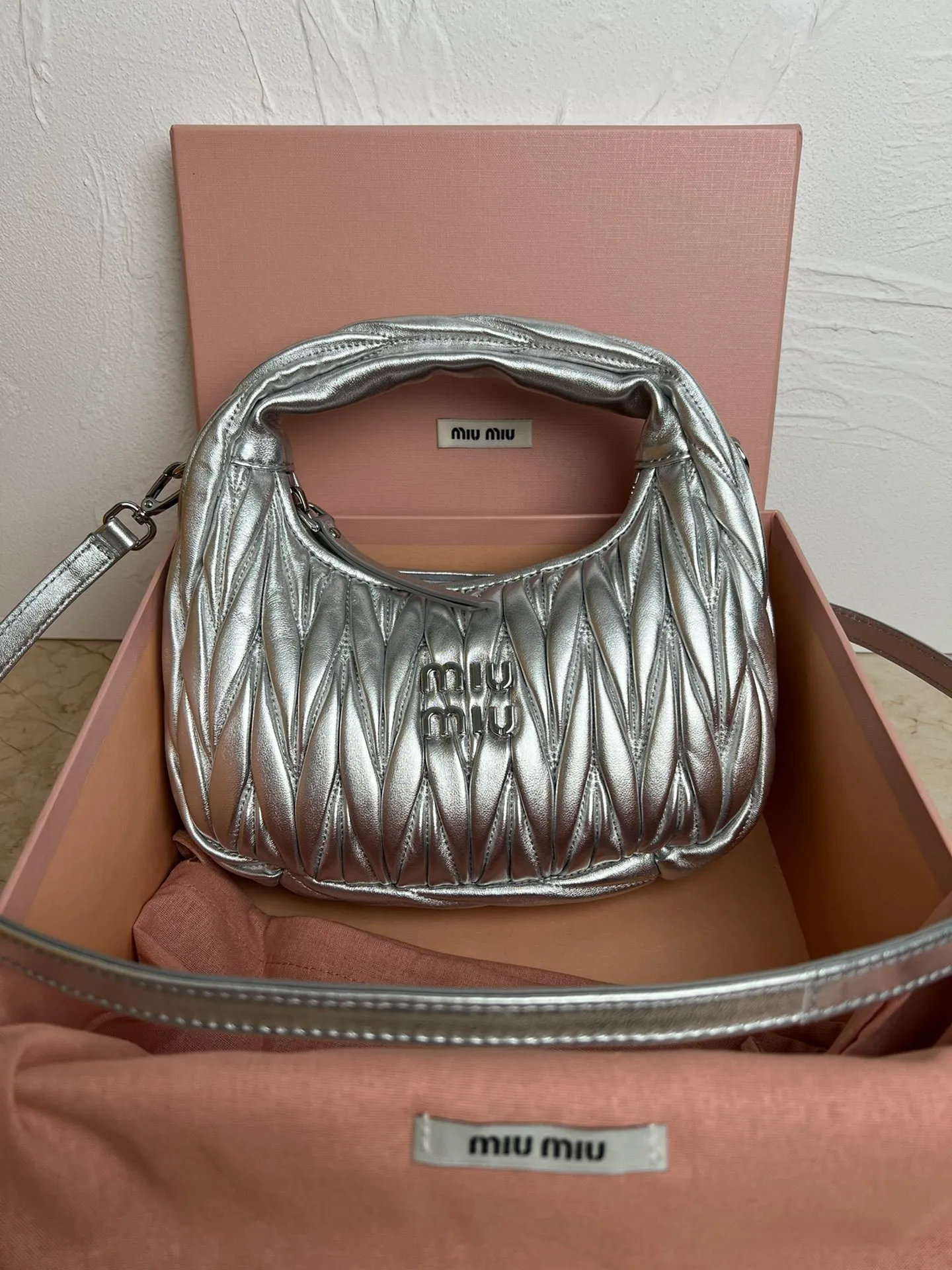All Categories Official Website "Brand Women's Bags" Women's Bags 💙 miumiu 2026 Official Website MIUMIU Handbags