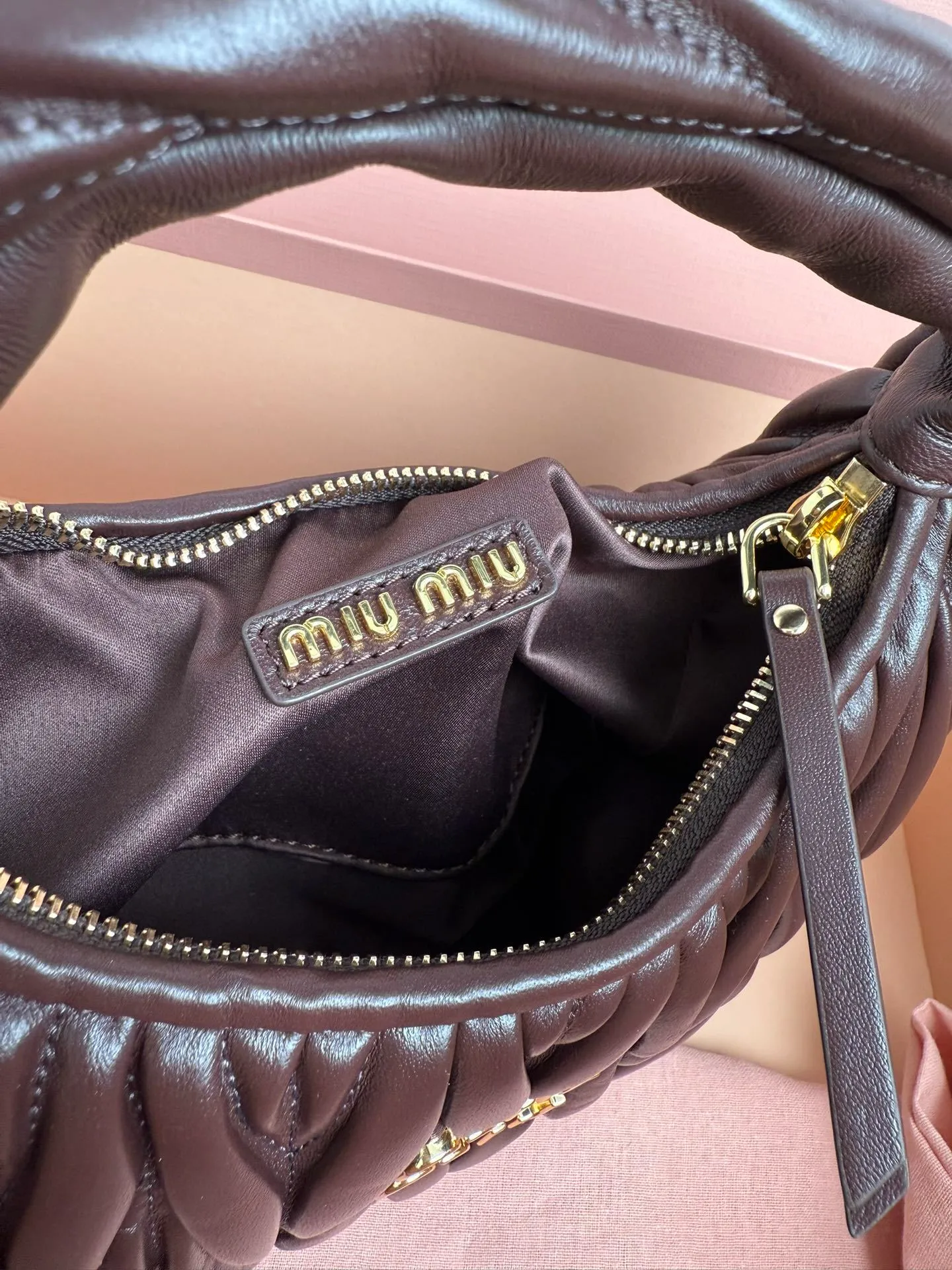 All Categories Official Website "Brand Women's Bags" Women's Bags 💙 miumiu 2026 Official Website MIUMIU Handbags