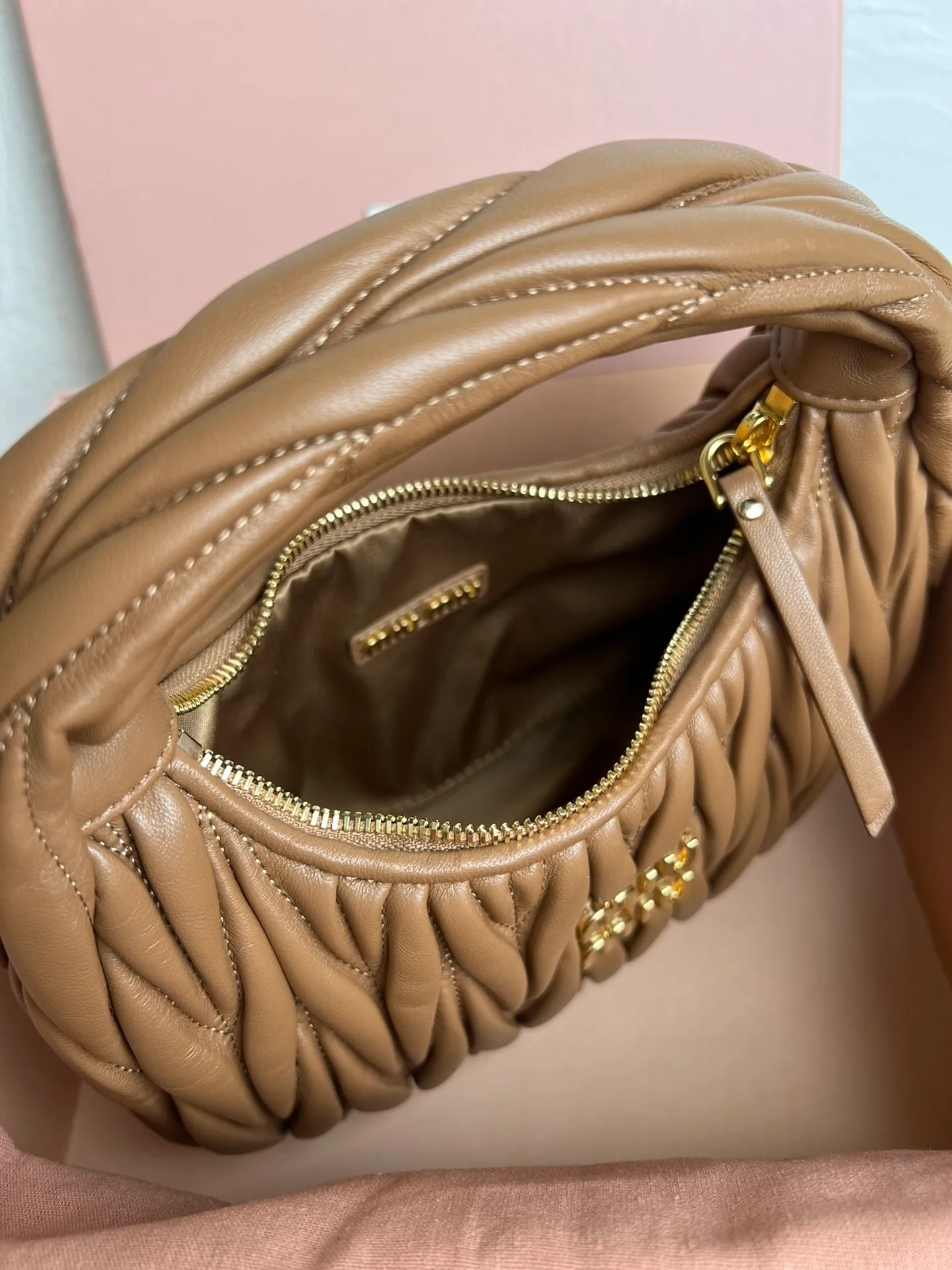 All Categories Official Website "Brand Women's Bags" Women's Bags 💙 miumiu 2026 Official Website MIUMIU Handbags