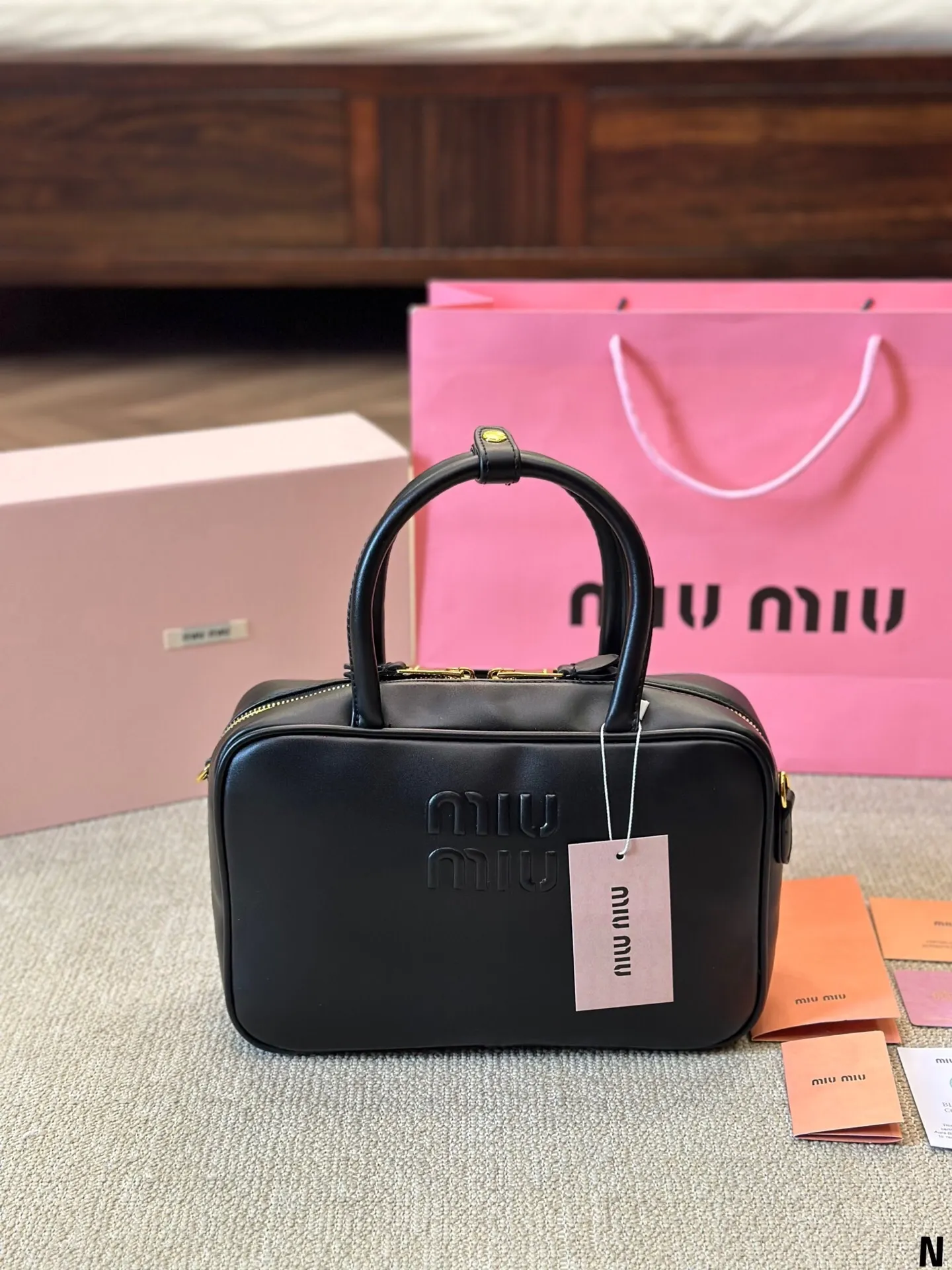 All Categories Official Website "Brand Women's Bags" Women's Bags 💙 miumiu 2024 official website new MIUMIU crossbody bag