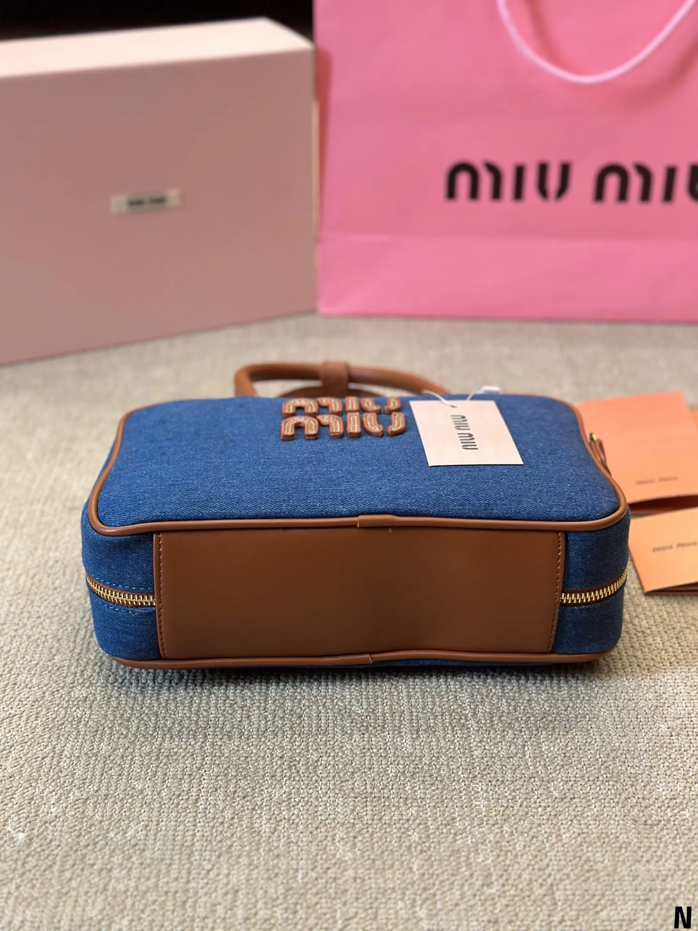 All Categories Official Website "Brand Women's Bags" Women's Bags 💙 miumiu 2024 official website new MIUMIU crossbody bag