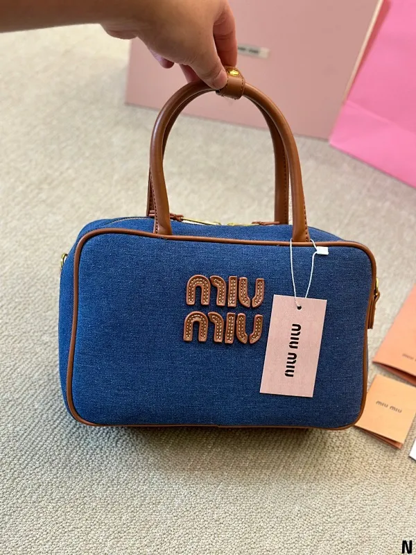 All Categories Official Website "Brand Women's Bags" Women's Bags 💙 miumiu 2024 official website new MIUMIU crossbody bag